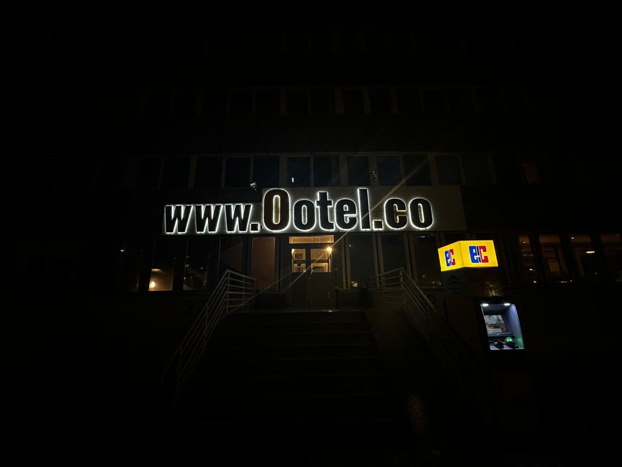 Ootel.Com Berlin Ngoại thất bức ảnh