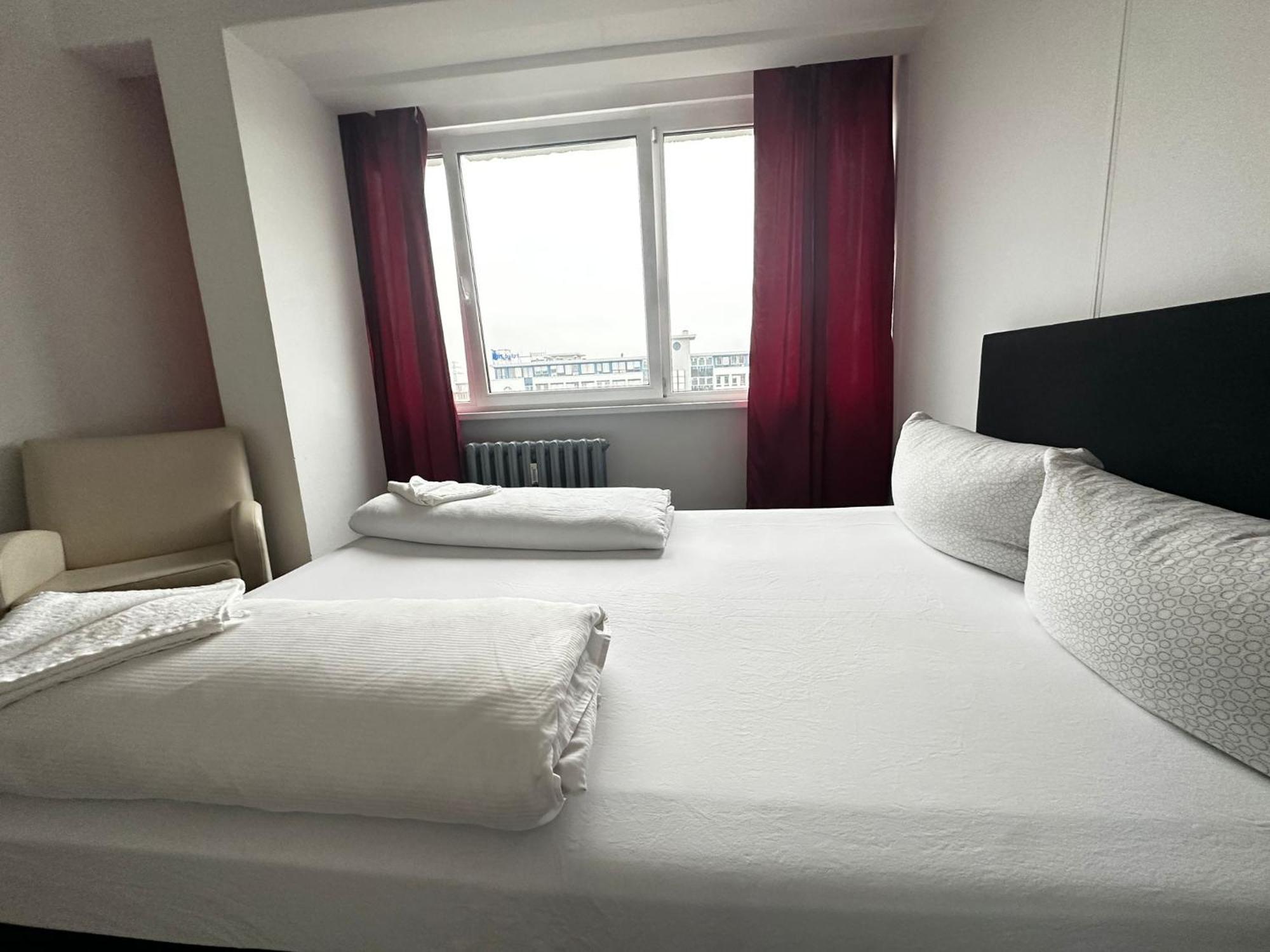 Ootel.Com Berlin Ngoại thất bức ảnh
